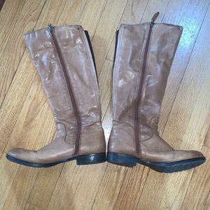 Brown boots - size 7